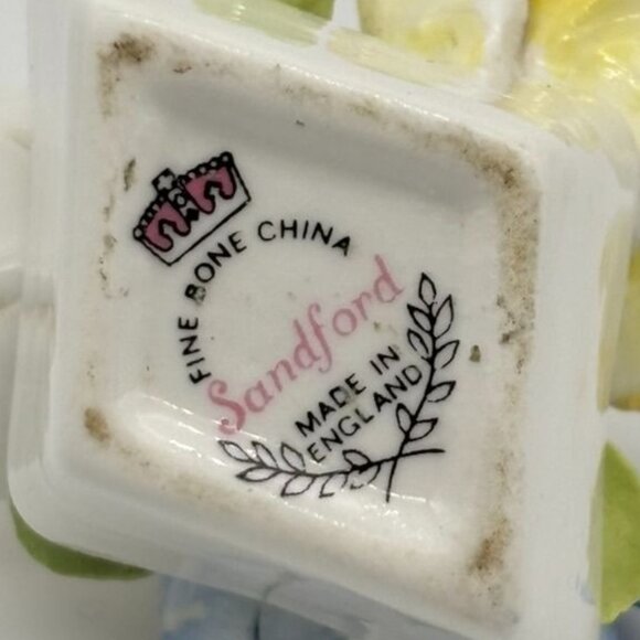 Vintage Sandford Fine Bone China, Small Flower Bouquet, Blue Yellow White Marked - Picture 6 of 7